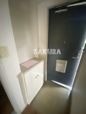 【玄関】 | エクセラン シュロス | 大容量のシューズボックス♪