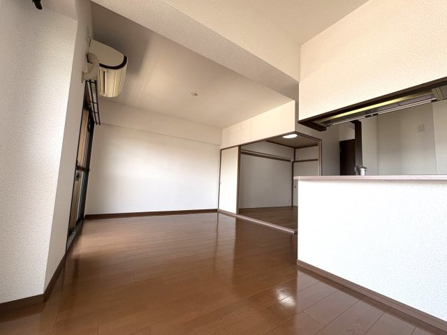 宝マンション滝ノ水第三の居間・リビング
