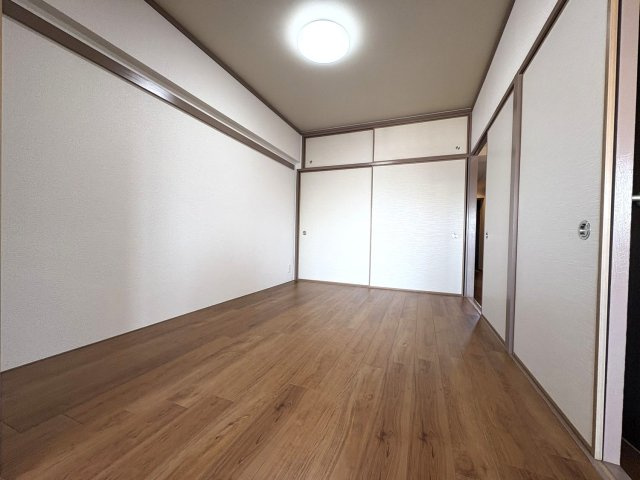宝マンション滝ノ水第三の洋室|洋室約7.0帖