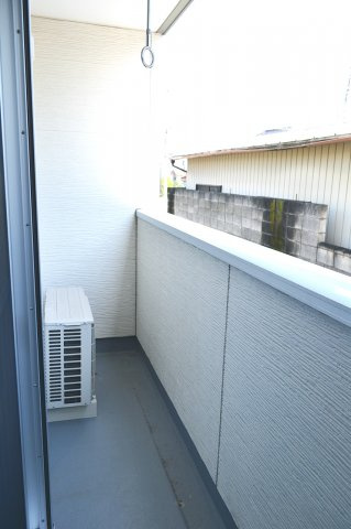 エクウスのバルコニー|開放的で明るい空間を演出してくれるバルコニーです