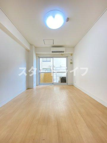 大阪市淀川区木川東３丁目の賃貸マンションの寝室