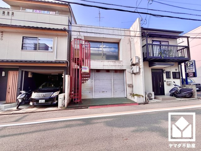 伏見区両替町１３丁目の外観