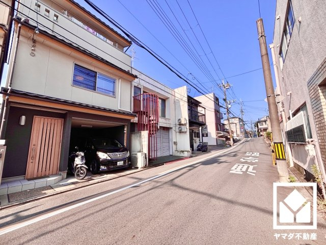 伏見区両替町１３丁目の外観