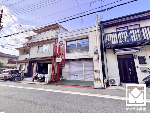 伏見区両替町１３丁目の外観