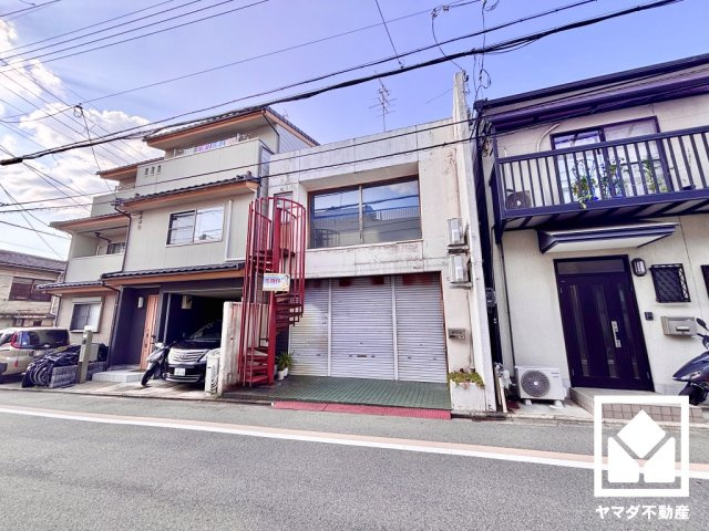伏見区両替町１３丁目の外観