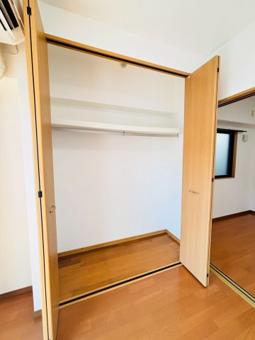 サザンパレスⅡの収納|※同物件の反転間取りお部屋の画像です※現況を優先します