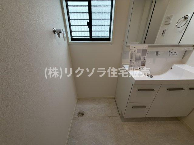 印田町　新築一戸建てのランドリースペース|ドラム式も設置可能
■物件内覧・資金計画相談・住宅ローン相談、リフォーム相談、お問合せ受付中■
※当日・翌日のご内覧、ご相談はお電話でのお問合せがスムーズです！