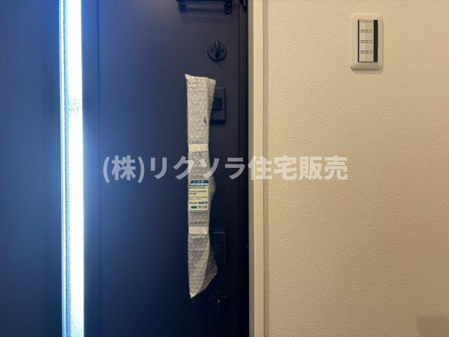 印田町　新築一戸建ての防犯設備|ツーシリンダー錠
■物件内覧・資金計画相談・住宅ローン相談、リフォーム相談、お問合せ受付中■
※当日・翌日のご内覧、ご相談はお電話でのお問合せがスムーズです！
