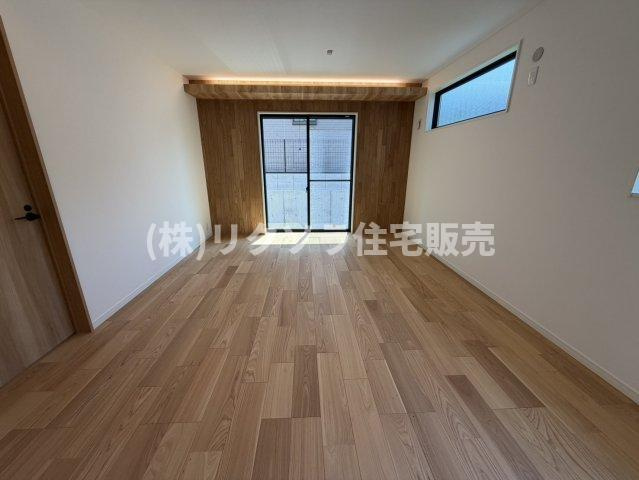 印田町　新築一戸建ての居間・リビング|LDK16.2帖
■物件内覧・資金計画相談・住宅ローン相談、リフォーム相談、お問合せ受付中■
※当日・翌日のご内覧、ご相談はお電話でのお問合せがスムーズです！