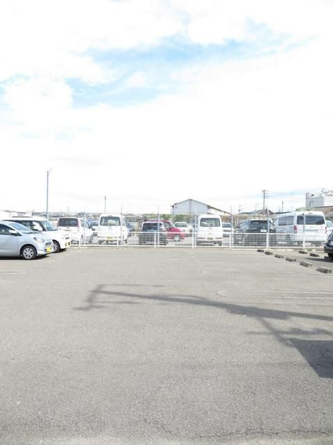 グランデＫⅡ　Ｃの駐車場