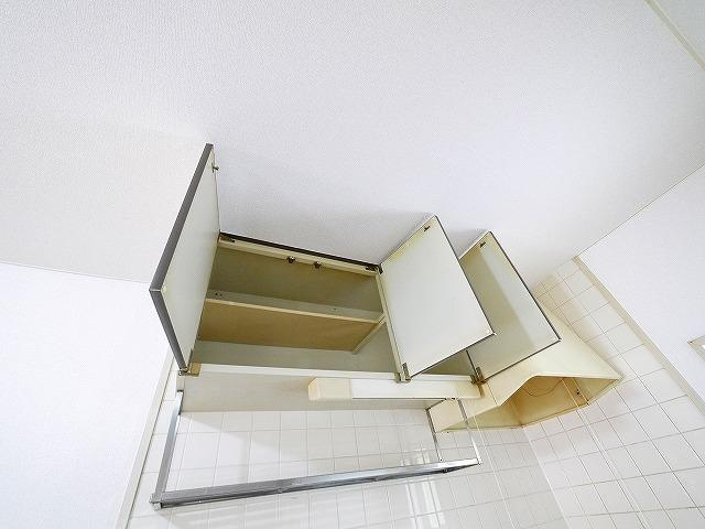 エメロードエムの収納|小物を収納するのに便利です