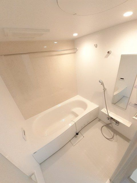 クレスト・コートＳＡＩＪＯ　Ｃの浴室