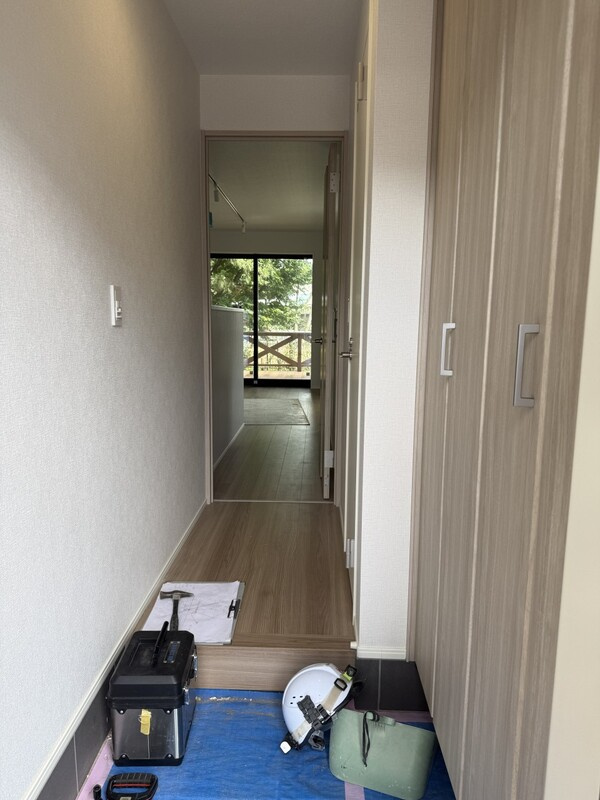 藤沢市辻堂６丁目のアパートの玄関