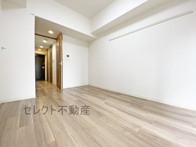 プレサンス丸の内雅殿の居間・リビング
