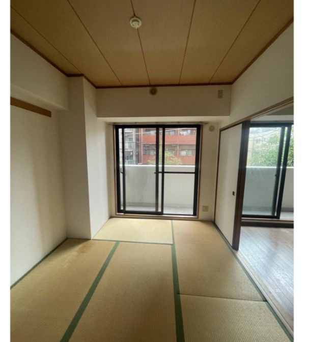 ロイヤルプラザ浅草の内装|内装は落ち着いています