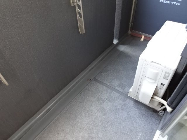 Rising Place Kameidoのバルコニー