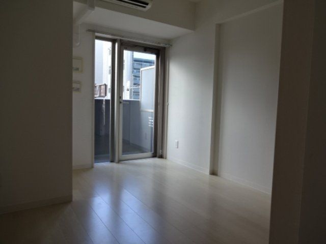 Rising Place Kameidoの居間・リビング