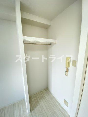 大阪市東淀川区東中島１丁目の賃貸マンションの収納