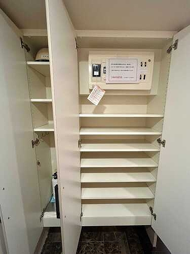 ライオンズステージ府中シティタワーの収納|シューズボックス
