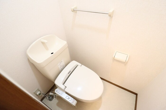 ウィンベル　Ａ・Ｂのトイレ|温水洗浄暖房便座