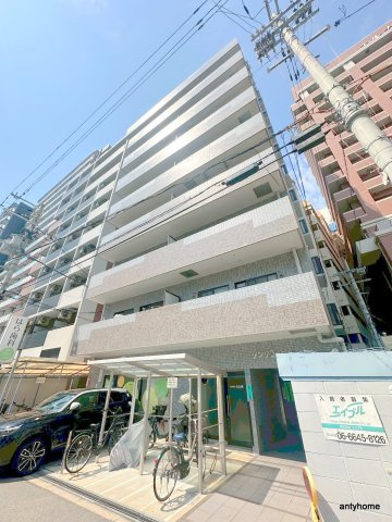 タンクロービルの外観