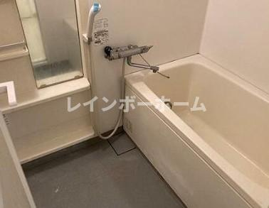 メープルハイツの浴室|※別部屋参考写真