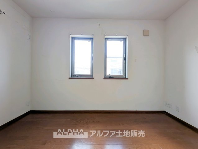 福生市大字福生の中古一戸建の洋室