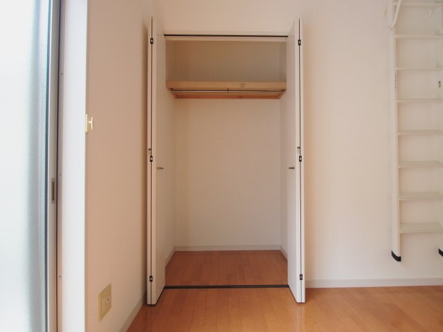 波田ビル5の収納