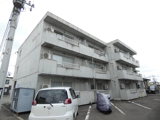 セノンハイツの外観