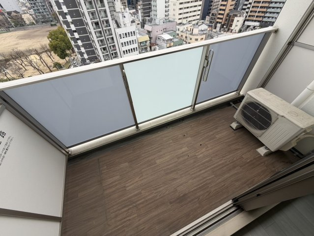 アスヴェル阿波座BLUE EARTHのバルコニー