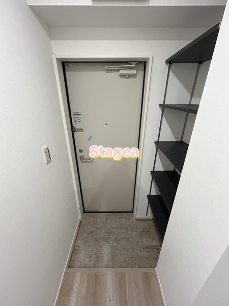 MELDIA春日部の玄関