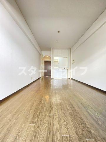 大阪市淀川区木川西２丁目の賃貸マンションの寝室
