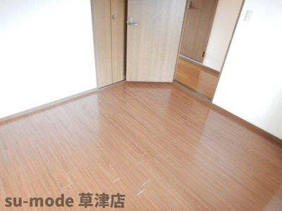 【洋室】 | グランシティ西大路 | 使い勝手のいい洋室です