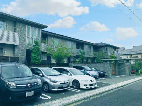 フローラ高須の画像