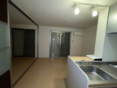 【居間・リビング】 | ラ　フロール | 別のお部屋の写真です