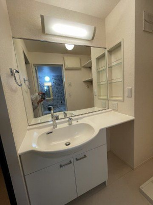 【洗面所】 | ラ　フロール | 別のお部屋の写真です