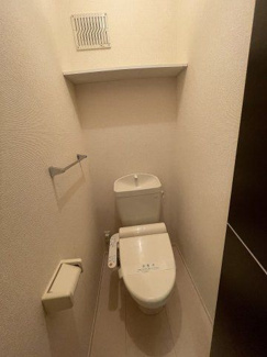 【トイレ】 | ラ　フロール | 別のお部屋の写真です