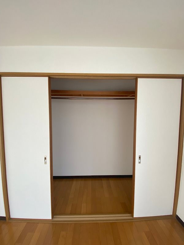 ヴァンヴェール小泉