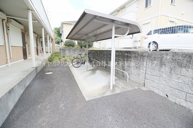 ☆屋根付きの駐輪場！☆
