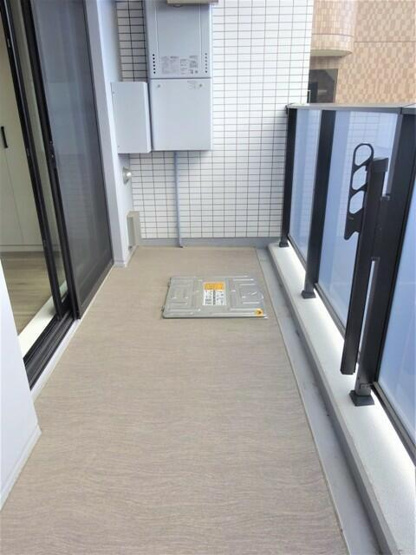 【バルコニー】 | ※写真は同タイプ住戸です。