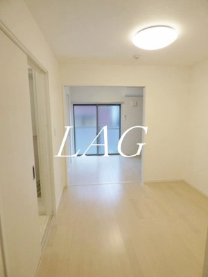 【居間・リビング】 | AJ南柏WestⅠ | 洋室のお部屋です。