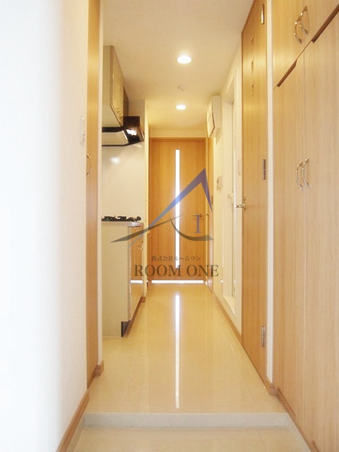 ルーブル三軒茶屋参番館の玄関|玄関です。