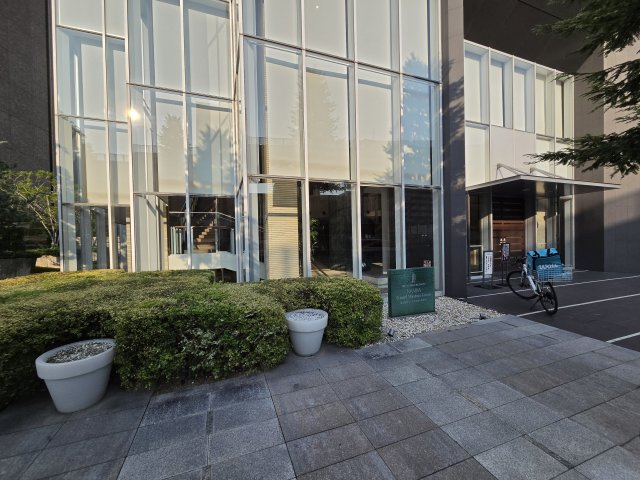 なんばグランドマスターズタワーのエントランス