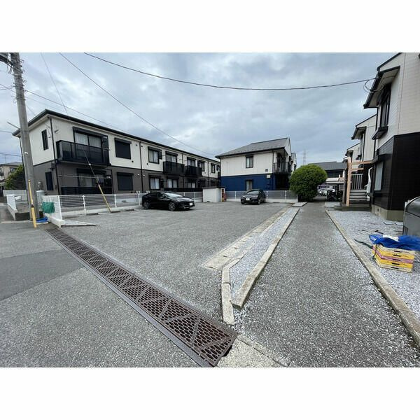 グランデージの駐車場