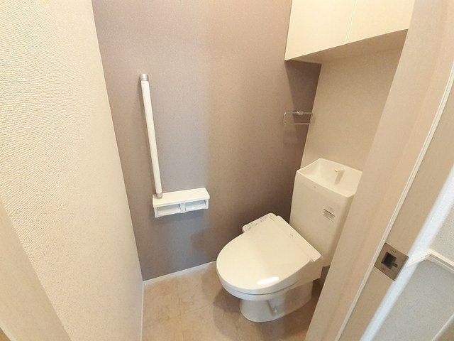ユニゾンパークサイド　Ⅴのトイレ|コンパクトで使いやすいトイレです
