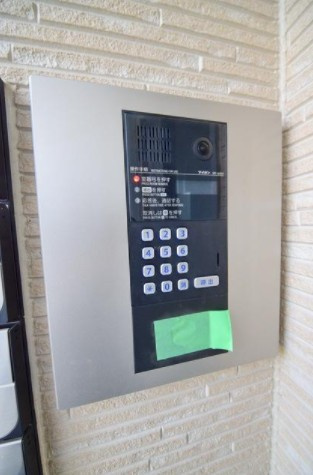 柏市旭町５丁目のアパートのセキュリティ