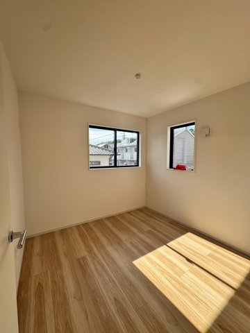 名東区平和が丘2丁目新築戸建て　の洋室|キャンペーン対象物件です♪詳細は弊社ホームページもしくはスタッフまでお気軽にお問合せ下さいませ♪ お役に立てる自信があります♪
