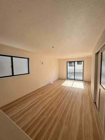 名東区平和が丘2丁目新築戸建て　の居間・リビング|キャンペーン対象物件です♪詳細は弊社ホームページもしくはスタッフまでお気軽にお問合せ下さいませ♪ お役に立てる自信があります♪