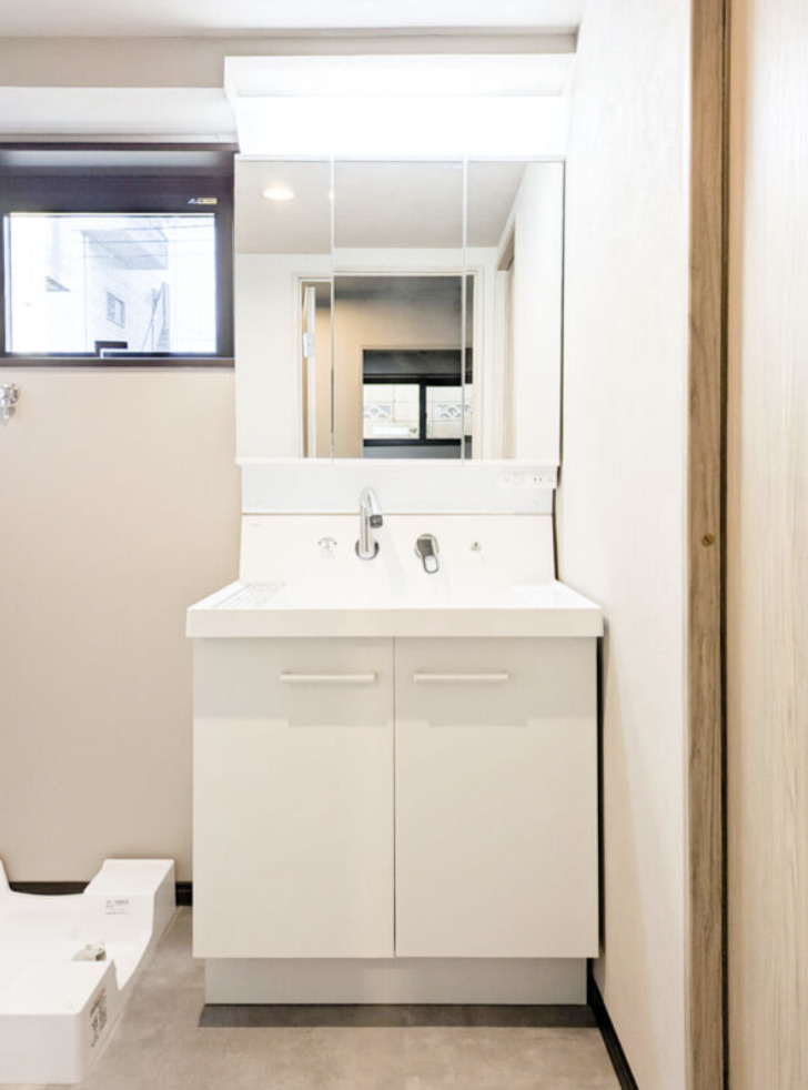 ＳＣＥＮＥ．Ｍｅｇｕｒｏ　Ｓａｕｎａ　Ｒｅｓｉｄｅｎｃｅの洗面所