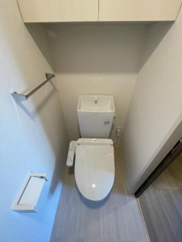 Ｄ－ｒｏｏｍ舟入南のトイレ|温水洗浄暖房便座